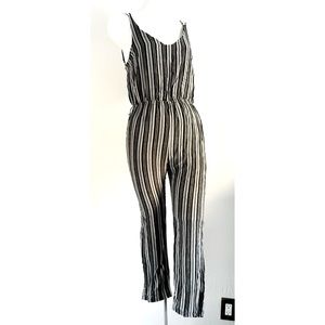 GUC En Crème Black & White Striped Jumpsuit Size Small
